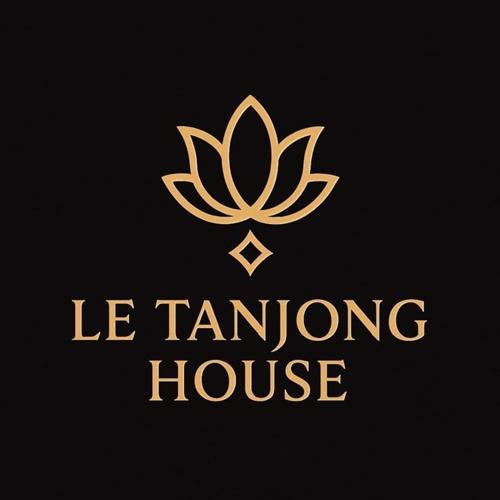 Le Tanjong House