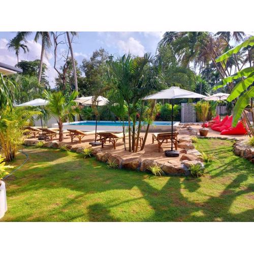 Leelawadee Bungalow and Restaurant