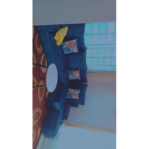 Legendary bnb unit roysambu