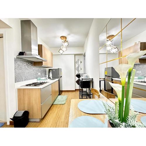 Leisure Escape Azure