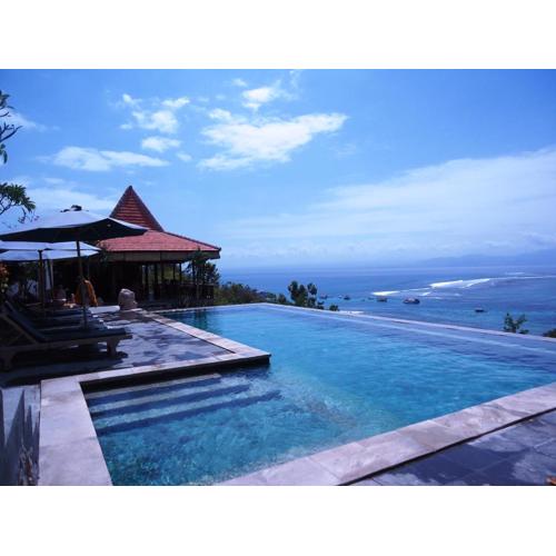 Lembongan Cliff Villas