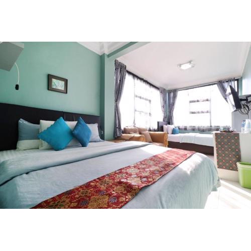 Lembur Incu Syariah Villa & Resto