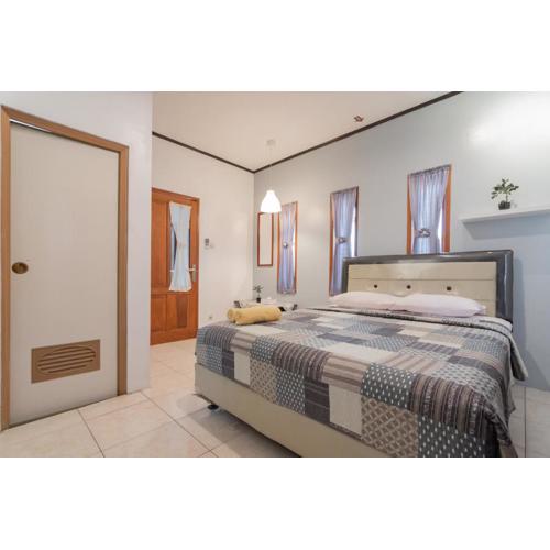 Lembur Kiwari Setra Duta Mitra RedDoorz