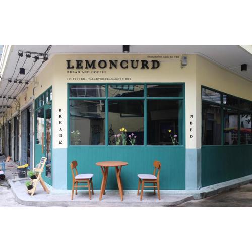 Lemoncurd Bread and Coffee