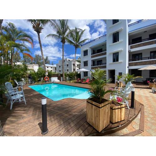 Les Cerisiers The Cherry Trees