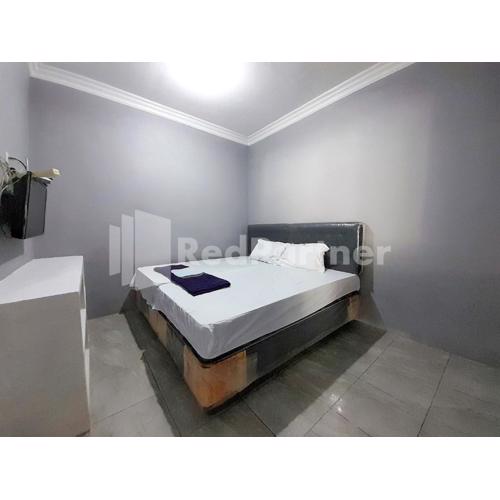 LH101 Guest House Syariah near Makam Sunan Bonang RedPartner