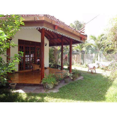 Lidwins Inn 15 minutes to the airport