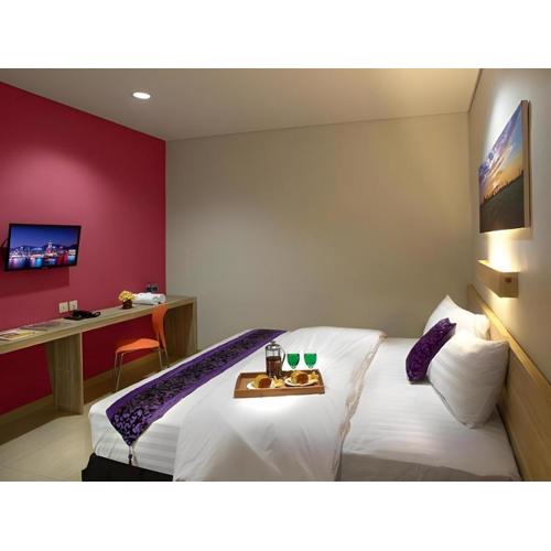 Life Puri Hotel Surabaya