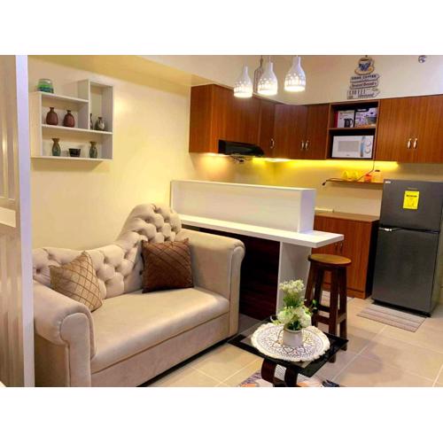 Lightroom Tagaytay Serin East with Taal view & Wi-Fi