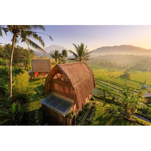 Like living in a romantic Balinese painting