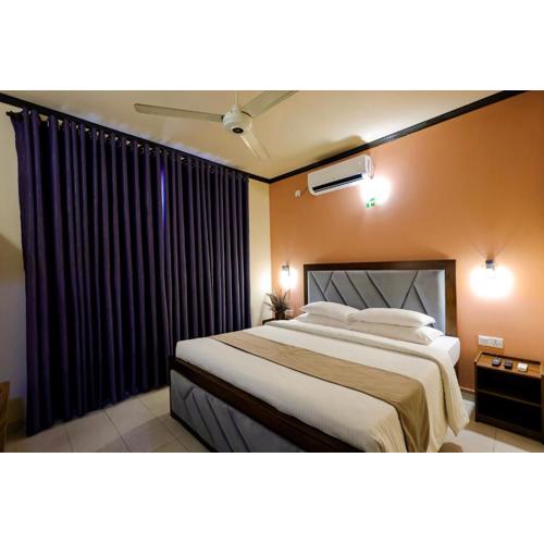 Limeshine Residence - Airport Transit Hotel