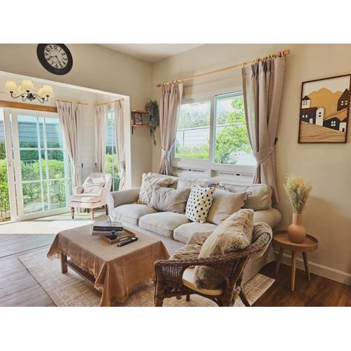 Little Cottage - 3BR House for family vacation By Little Latte House