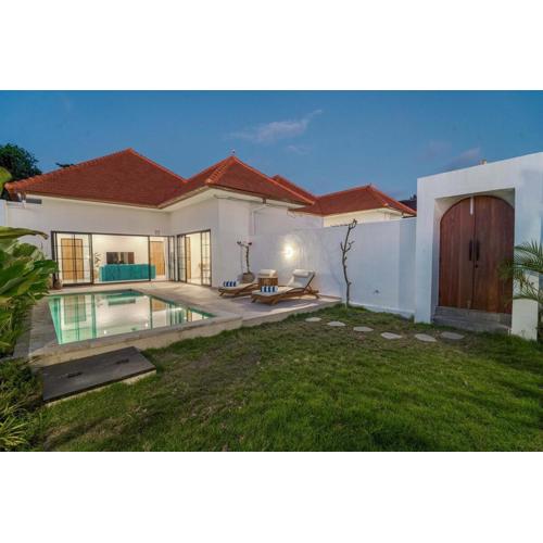 Liv Villa A2 Brand New 3BR in Batu Bolong, Canggu