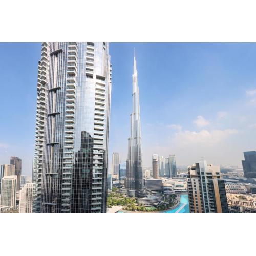 Livbnb - 3BR Plus 1 with Burj and Fountain Views