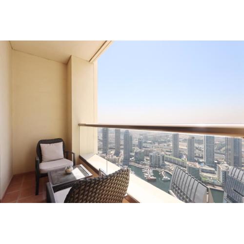 Livbnb - Spacious 2B in Shams with Marina View Walk to Beach