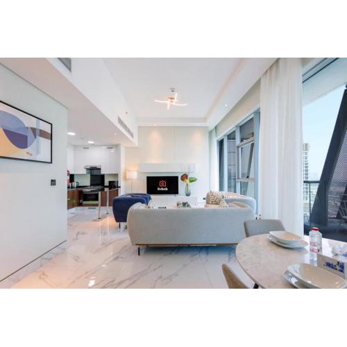 Livbnb Suites - Lavish 1 BR in J One Tower