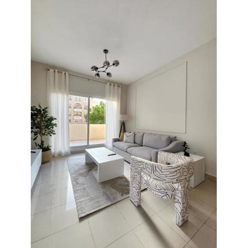 Live and experience Al Marjan Island 1BR