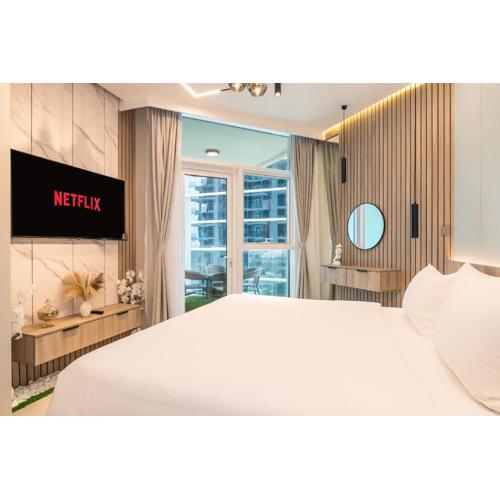 Live in Luxury Studio at Business Bay