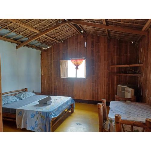 Livio's loading house