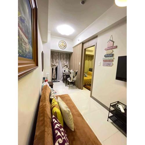 LJ'S Escape 1BR Coast Residences