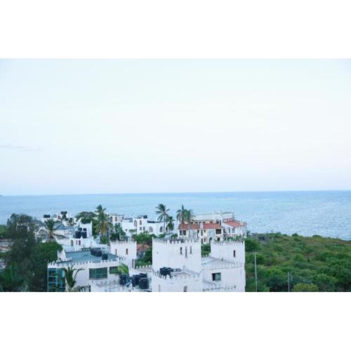 LN BLUE OCEAN VIEW 4BEDROOM APARTMENT WITH SWIMMING POOl