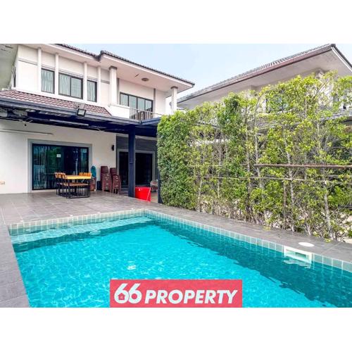 Local 4BR Pool House - Near City with Pool Table