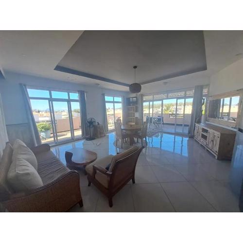 LOFT central avec terrasse