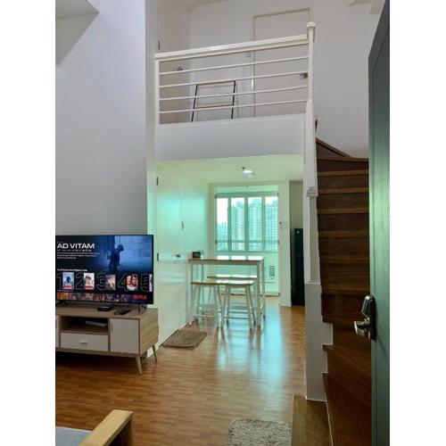 Loft in Boni - Work friendly - Cityview - up to 8pax