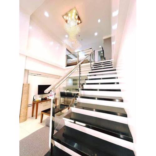 Loft-Style Unit in F1 Hotel, BGC