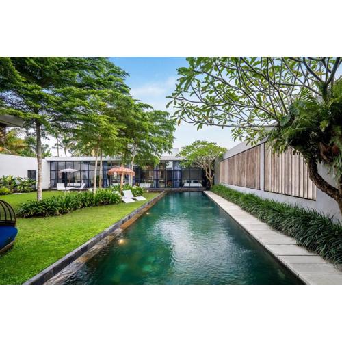 Loft Volcano by Alfred in Bali