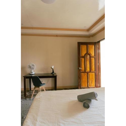 Log House Siargao , Libertad General Luna