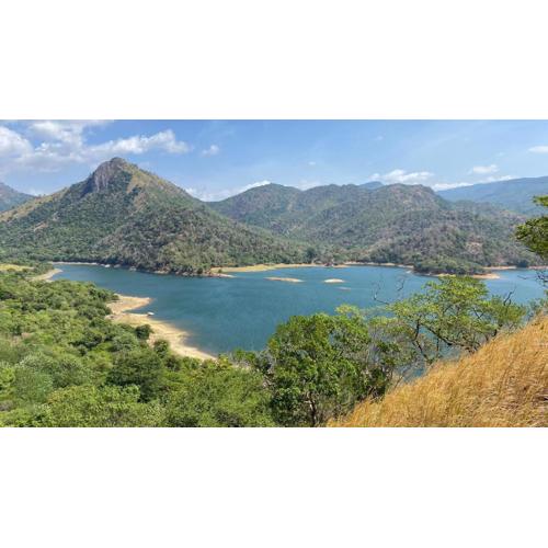 Loggal Oya Residencies