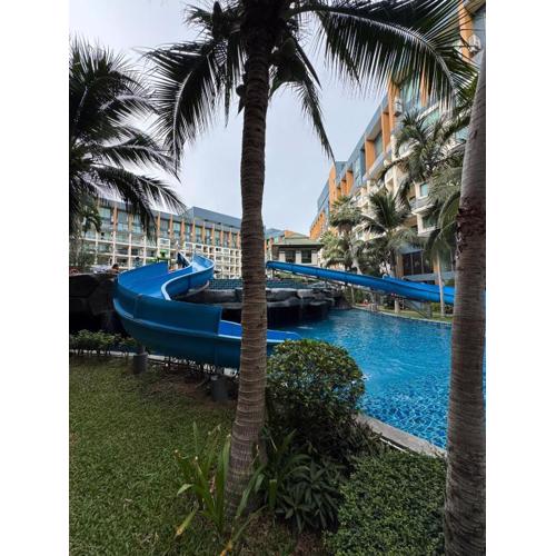 Loguna Beach Resort 2