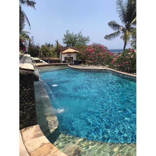 Lombok Coconut Hotel