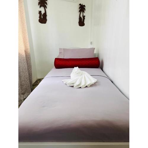 Lone Traveler Beach View Room