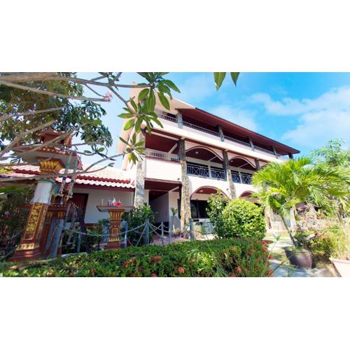 Lotus Friendly Hotel