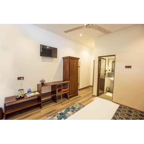 Lotus Grand View Hotel