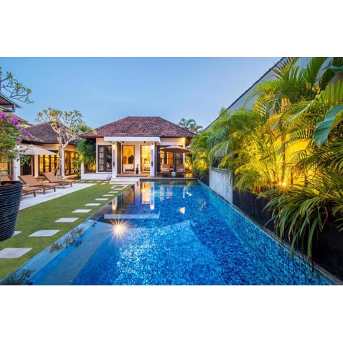 Lotus Luxury Villa Seminyak