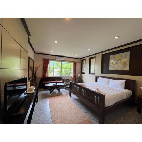 Lotus Paradise Resort - SHA PLUS