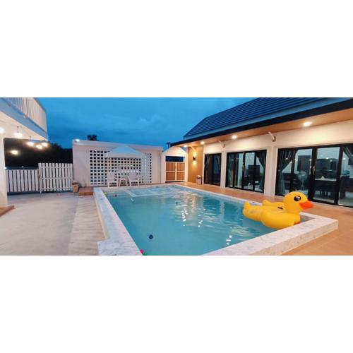 Love Mountain Pool Villa ประจันตคาม ปราจีนบุรี
