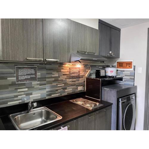 Lovely 1 bedroom at Vista Shaw Residences