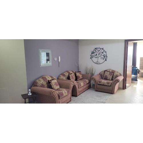 lovely 2BHK Near to DMCC Metro Station -505