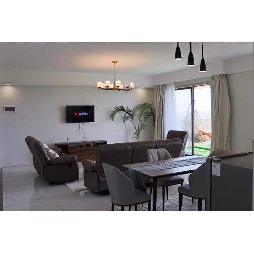 Lovely 3 bedroom with a view of the park