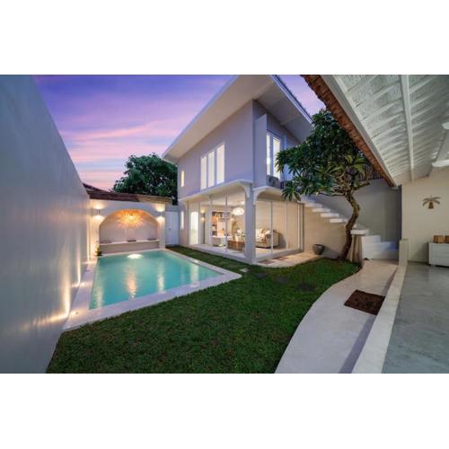 Lovely 3 BR villa with private pool