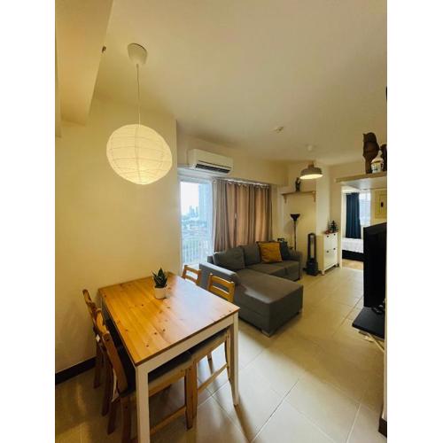 Lovely Elegant 2BR Condo with Pool Access at Infina Cubao QC