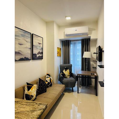 Lovely Fame2 Romel Place