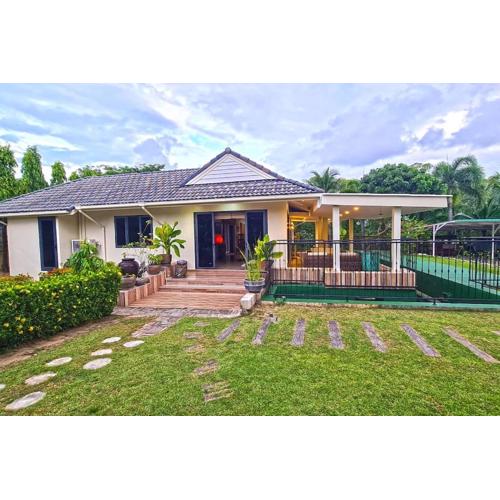 Lovely modern 2 bed villa