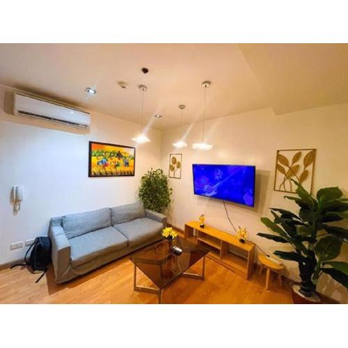 Lovely & Stylish 2BR at The Gramercy Makati (4pax)