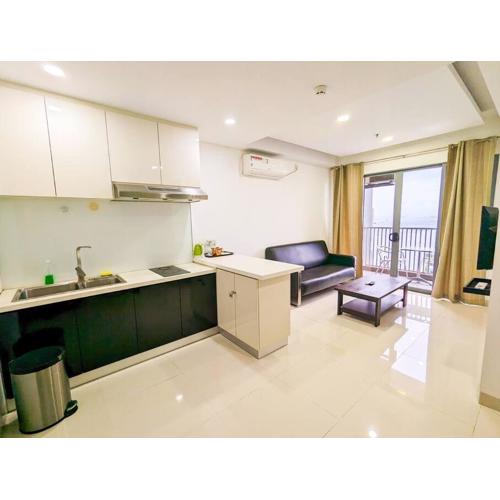 Lovina 1811 Harbourbay Residence