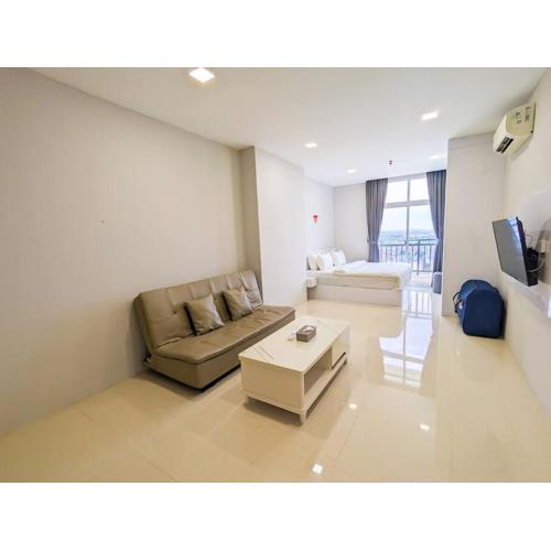 Lovina 20-12A Formosa Residence